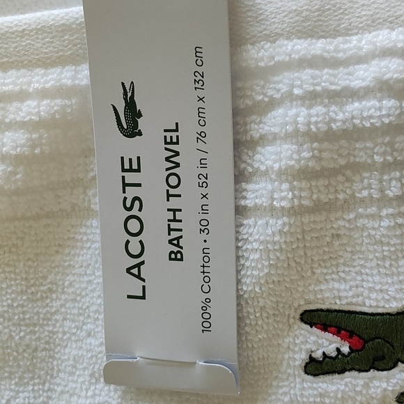 New Lacoste White Bath Towels SET - Picture 3 of 7